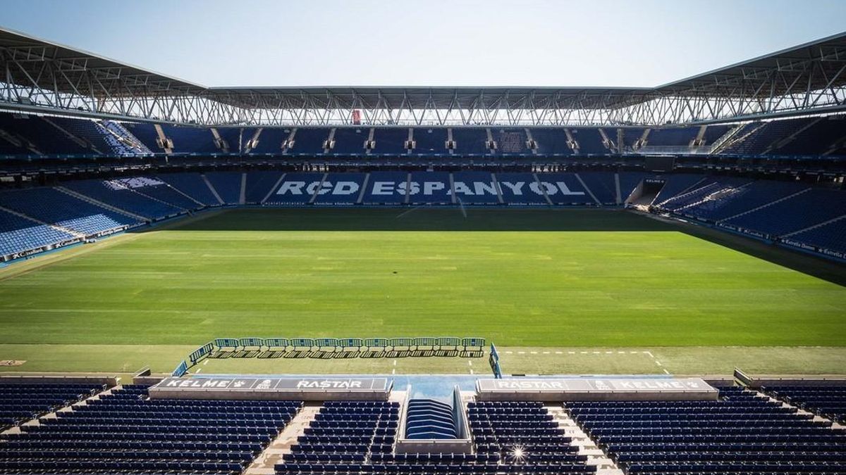 El RCD Stadium, con el nuevo césped híbrido.