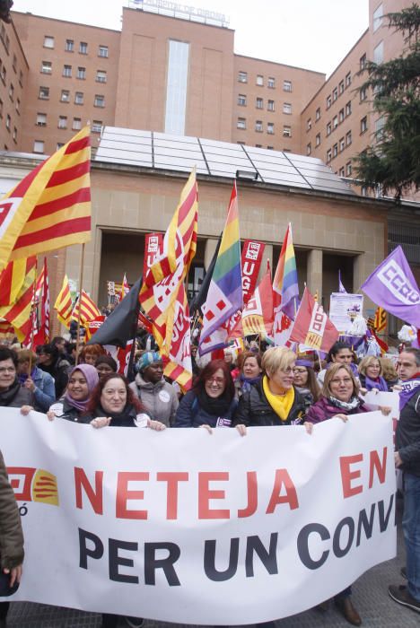 Mobilització a Girona amb motiu de la vaga feminista