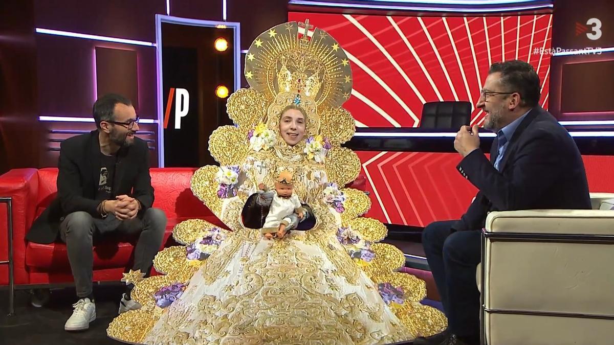 La parodia de la Virgen del Rocío en el programa ’Està passant’, de TV3.