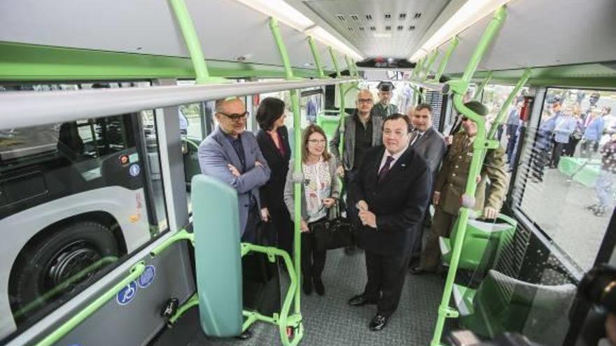 Vectalia incorpora  trece nuevos autobuses híbridos para la comarca