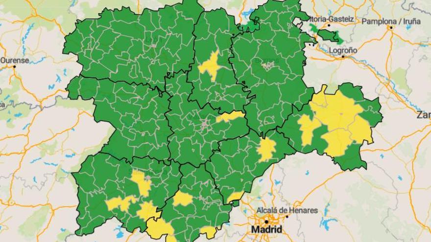 Castilla y León cambia de criterio y solo pedirá que cinco provincias pasen a fase 3