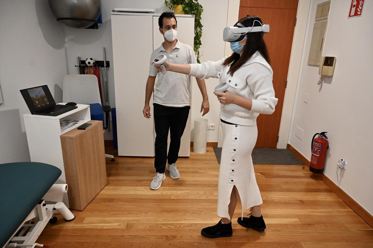 Juan Donoso Hurtado es fisioterapeuta en Physinmotion.