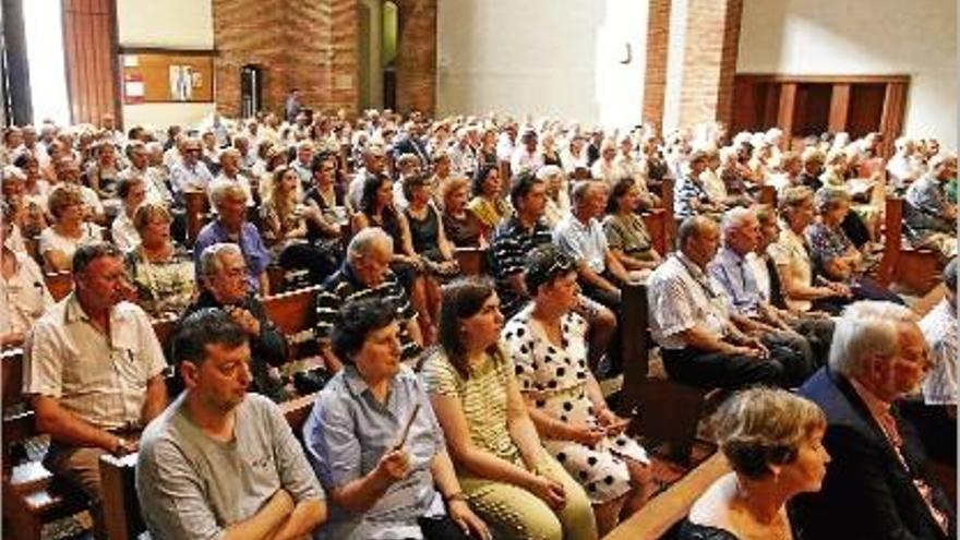 Moment de la cerimònia d&#039;ahir a l&#039;església de Sant Josep de Girona.