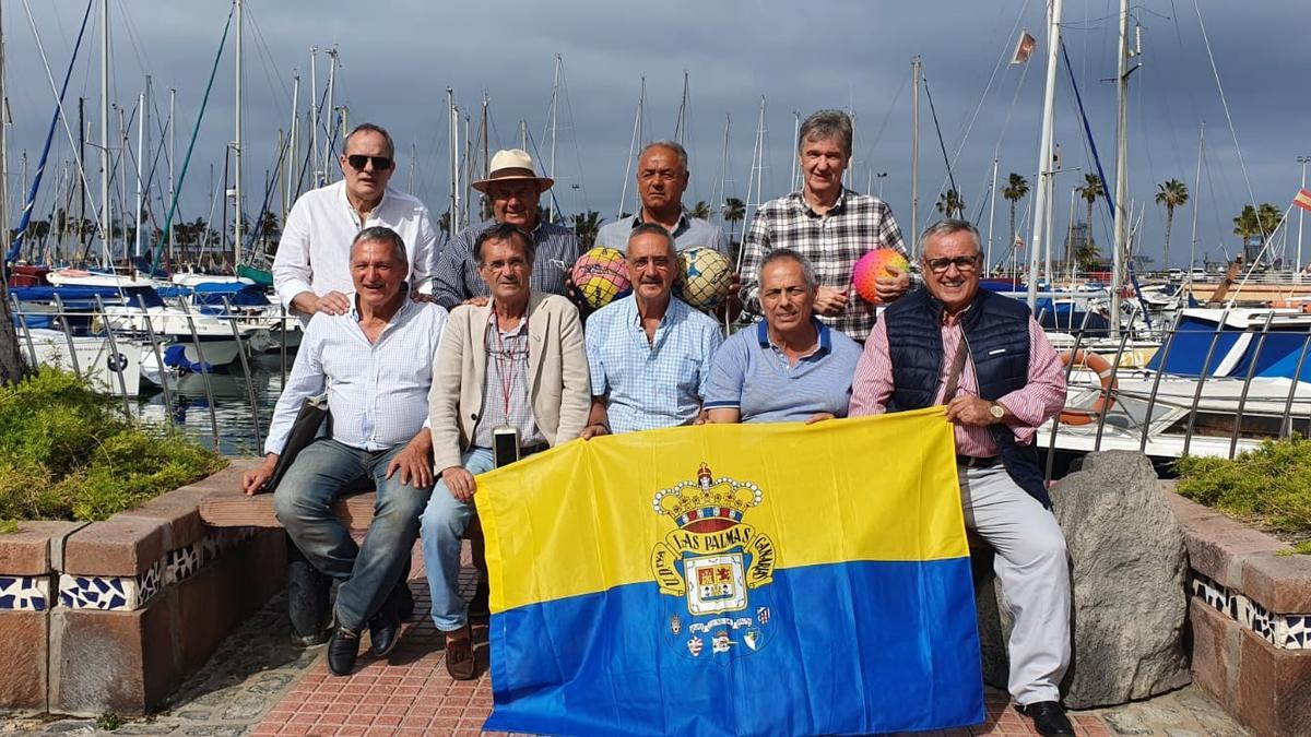 Parte de los integrantes del Juvenil de la UD Las Palmas que se proclamó campeón de España en 1972.