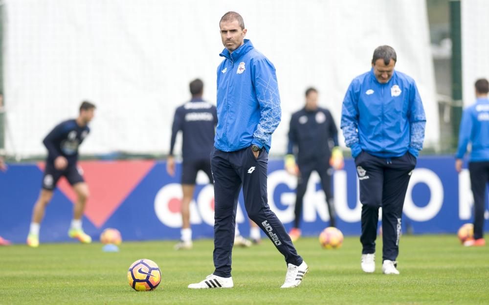 Laure se reincorpora al grupo, con el que también trabajan Juanfran y Joselu.