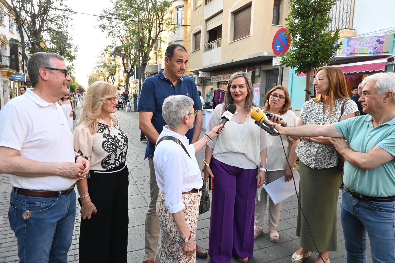 Puente Genil, Cabra y Baena celebran sus 'Noches de compras'