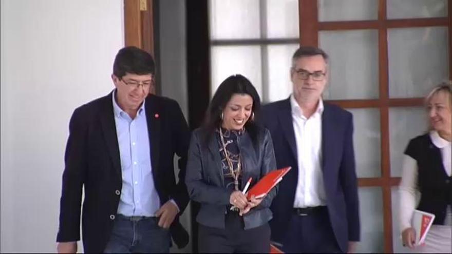 PP y Cs se reúnen para concretar la composición de la Mesa