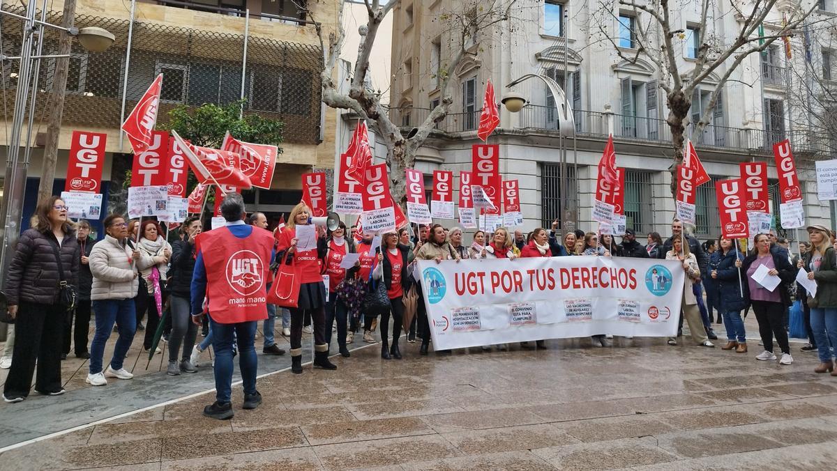 UGT SP Córdoba en una concentración.