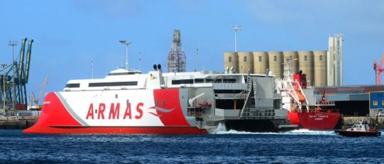 El nuevo catamarán «Volcán de Tagoro».