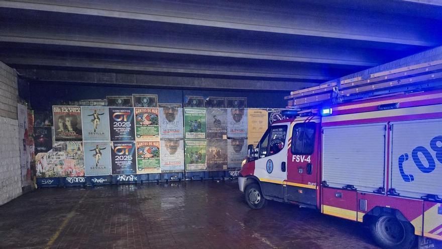 Vídeo | Cierre de las compuertas del Muro de Defensa de Sevilla por riesgo de desborde del Guadalquivir