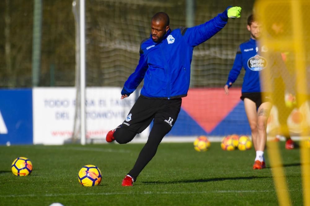 Cristóbal prueba a Valentín, con Juanfran de baja