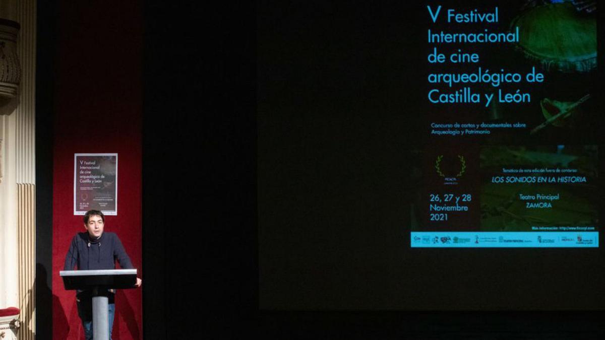 Primera jornada del festival de cine arqueológico. | Ana Burrieza