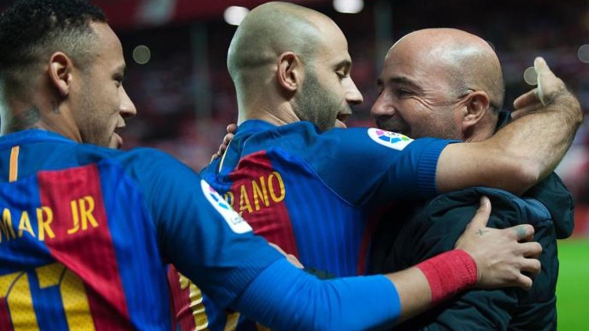 Mascherano y Neymar, con Samapoli