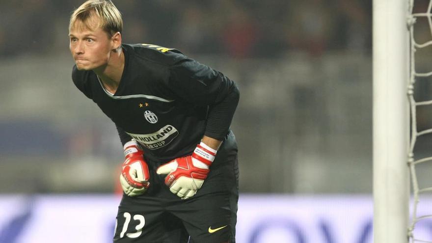 La muerte de Alexander Manninger ha sacudido al fútbol europeo