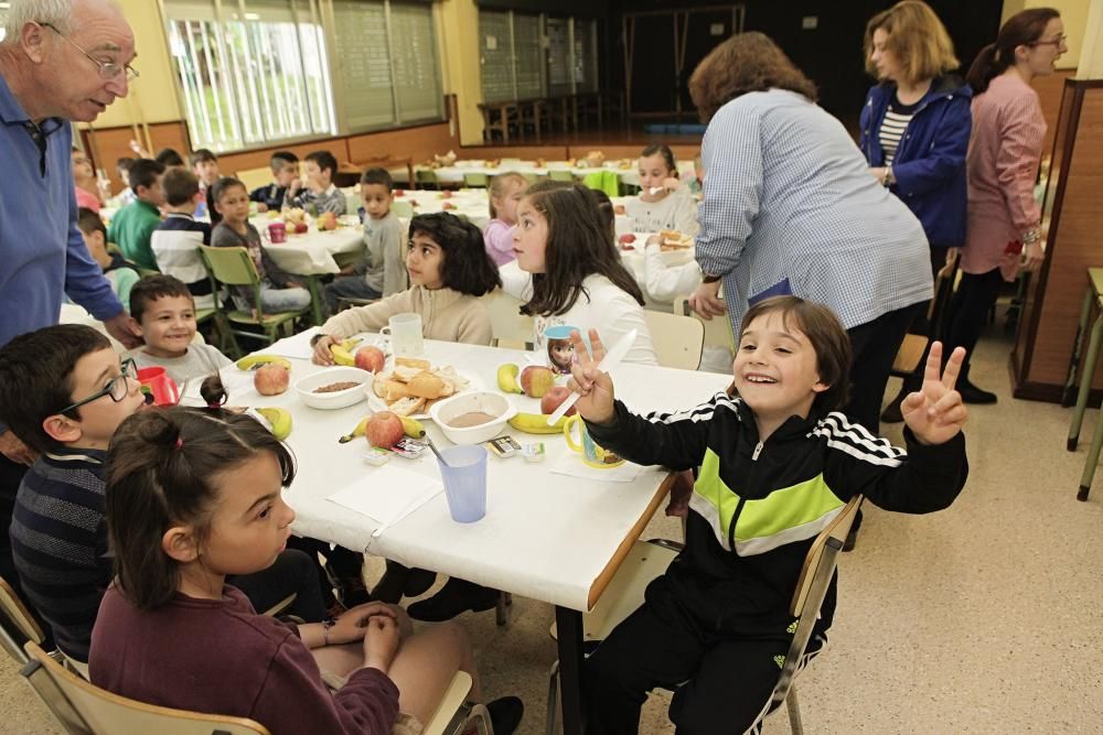 Desayuno saludable en el Colegio Nicanor Piñole