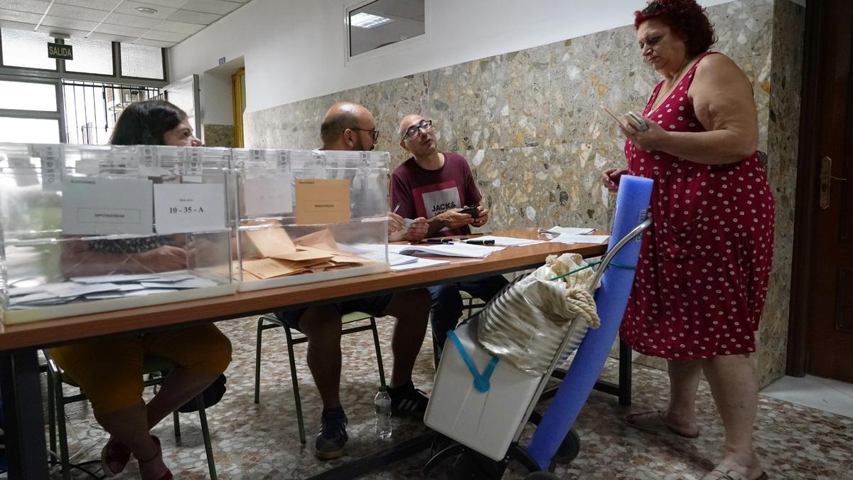 Elecciones generales 23J en Málaga | El PP gana en el voto CERA con 1. ...