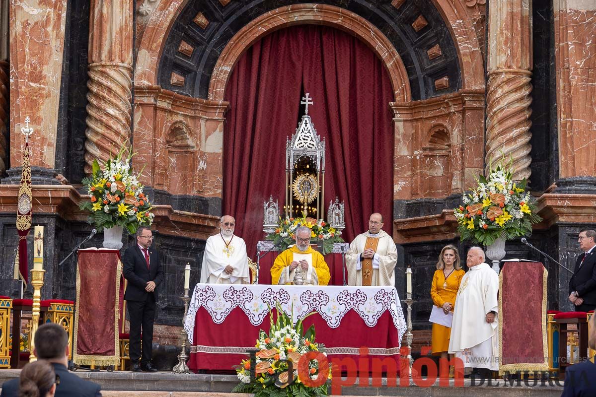 Misa del día 1 de mayo en honor a la Vera Cruz de caravaca