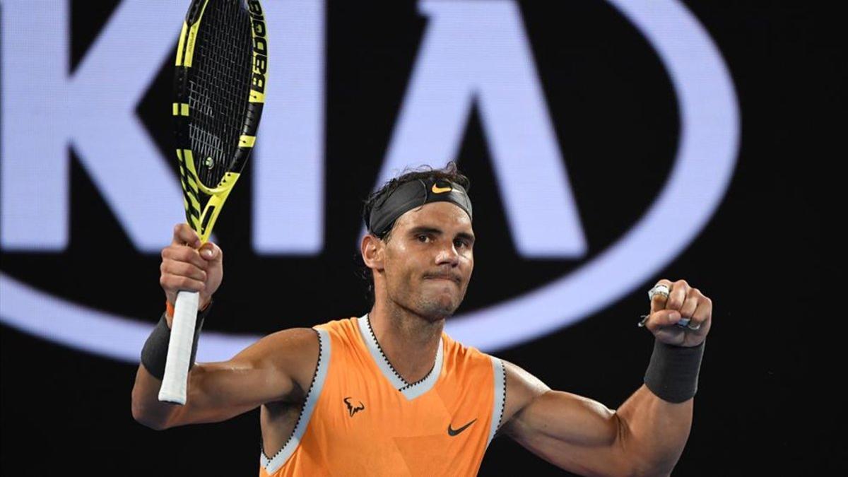 Nadal celebra su victoria ante De Miñaur