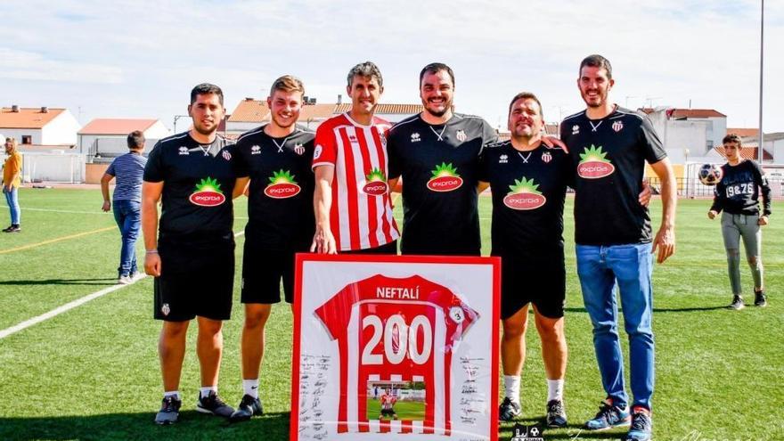 Neftalí, 25 años de fútbol desde Toledo hasta Azuaga