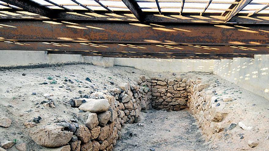 Parte de los pozos del yacimiento de San Marcial del Rubicón, declarados Bien de Interés Cultural