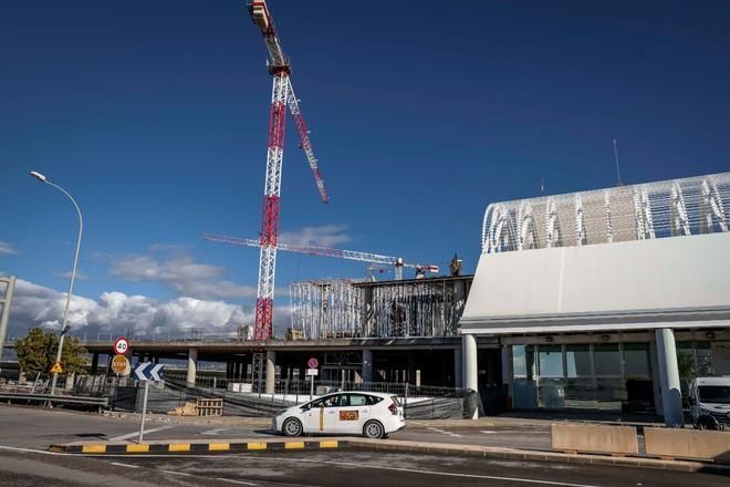 Todas las fotos de las obras que transforman el aeropuerto de Palma