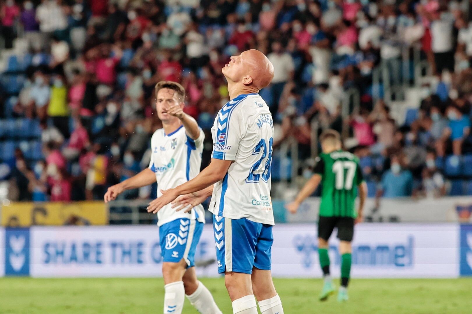 Encuentro entre el CD Tenerife y la SD Eibar