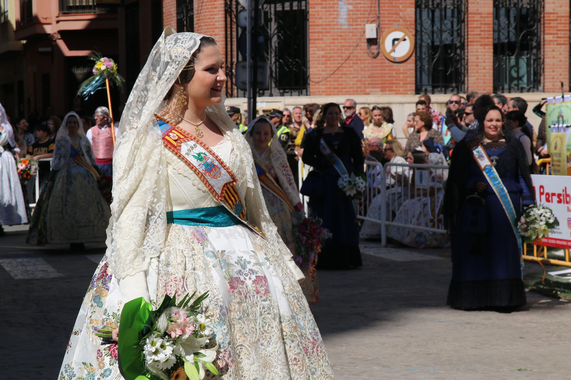 Las mejores imágenes de la 'Ofrena' de las Fallas de Burriana