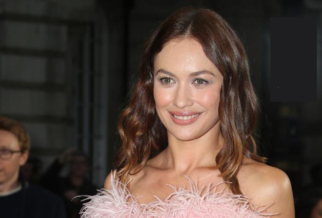 Olga Kurylenko, de Attico en Londres