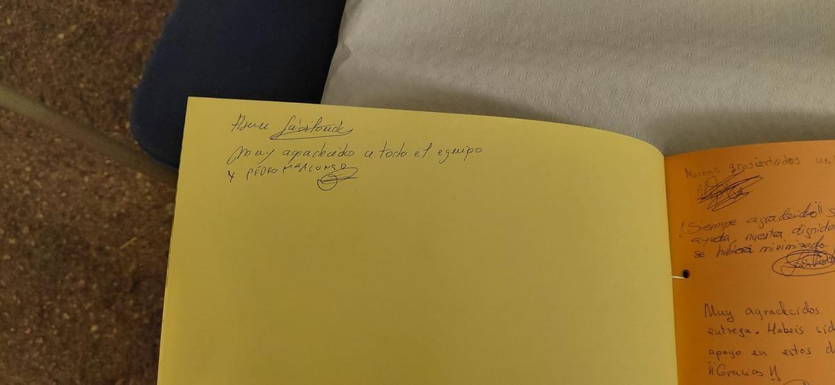 En imágenes | Recopilatorio de cartas hacia los voluntarios de Ayerbe durante el incendio de Las Peñas de Riglos