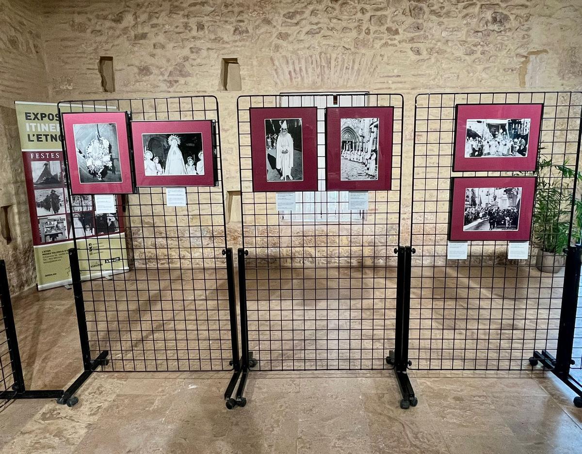 Exposición en Rocafort de l'Etno.