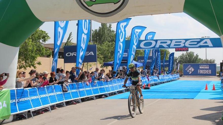 David García y Desi Laín brillan en la Orbea Monegros