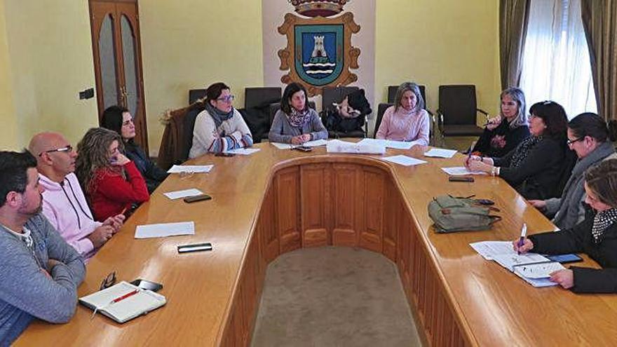 Mesa de trabajo sobre la violencia de género en A Laracha.