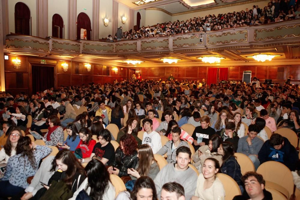 Festival juvenil de teatro grecolatino en el Jovellanos.