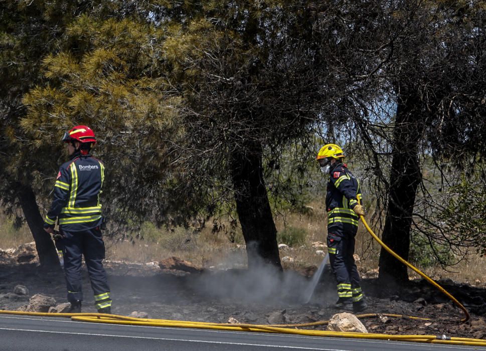 Una imagen del incendio en Santa Pola