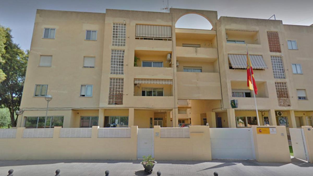 El cuartel de la Guardia Civil de Oliva