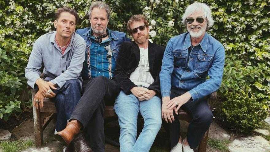 John Franks, cantante de «Smile», grupo invitado al festival Songs for an Ewan Day: &quot;Tenemos mucho amor al arte&quot;