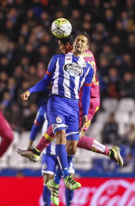 El Dépor cae en Riazor ante Las Palmas