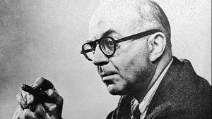 El escritor John Dos Passos. 