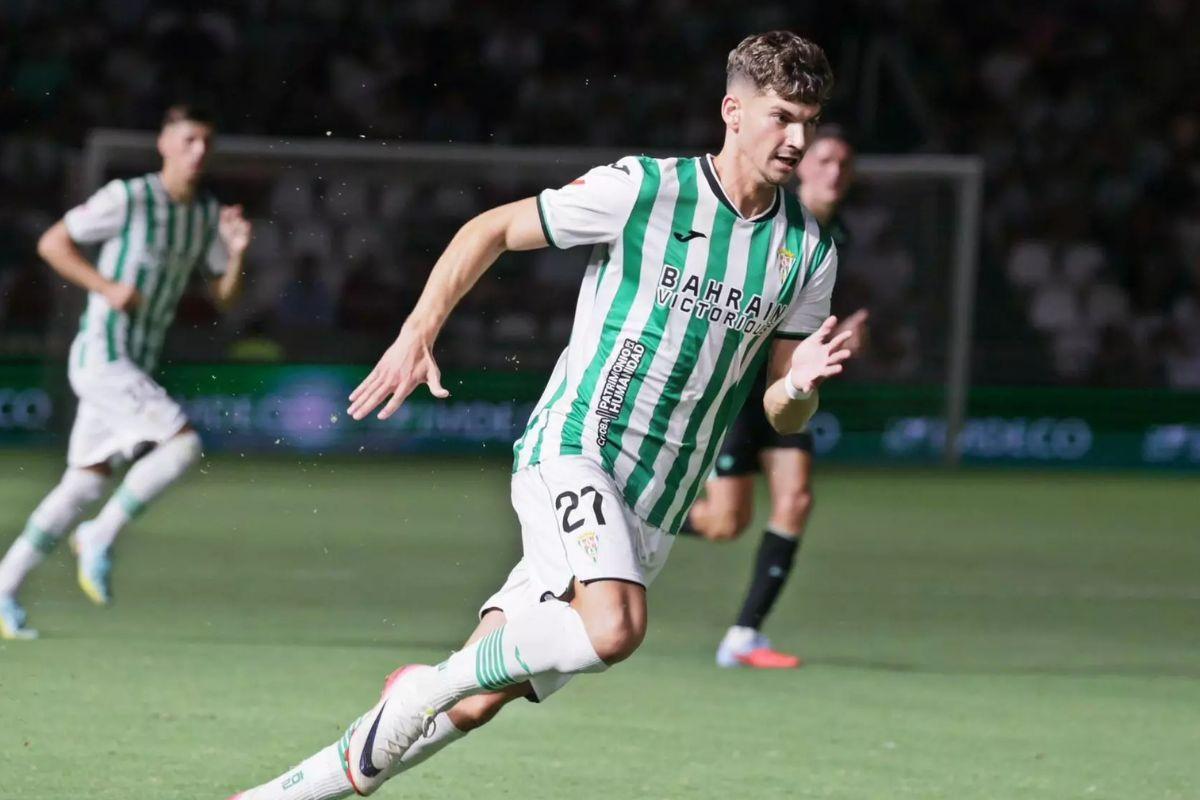 Mariano Carmona, con el Córdoba CF, ahora cedido al Eldense