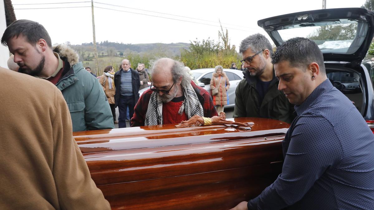 Último adiós a "Selito" en Limanes