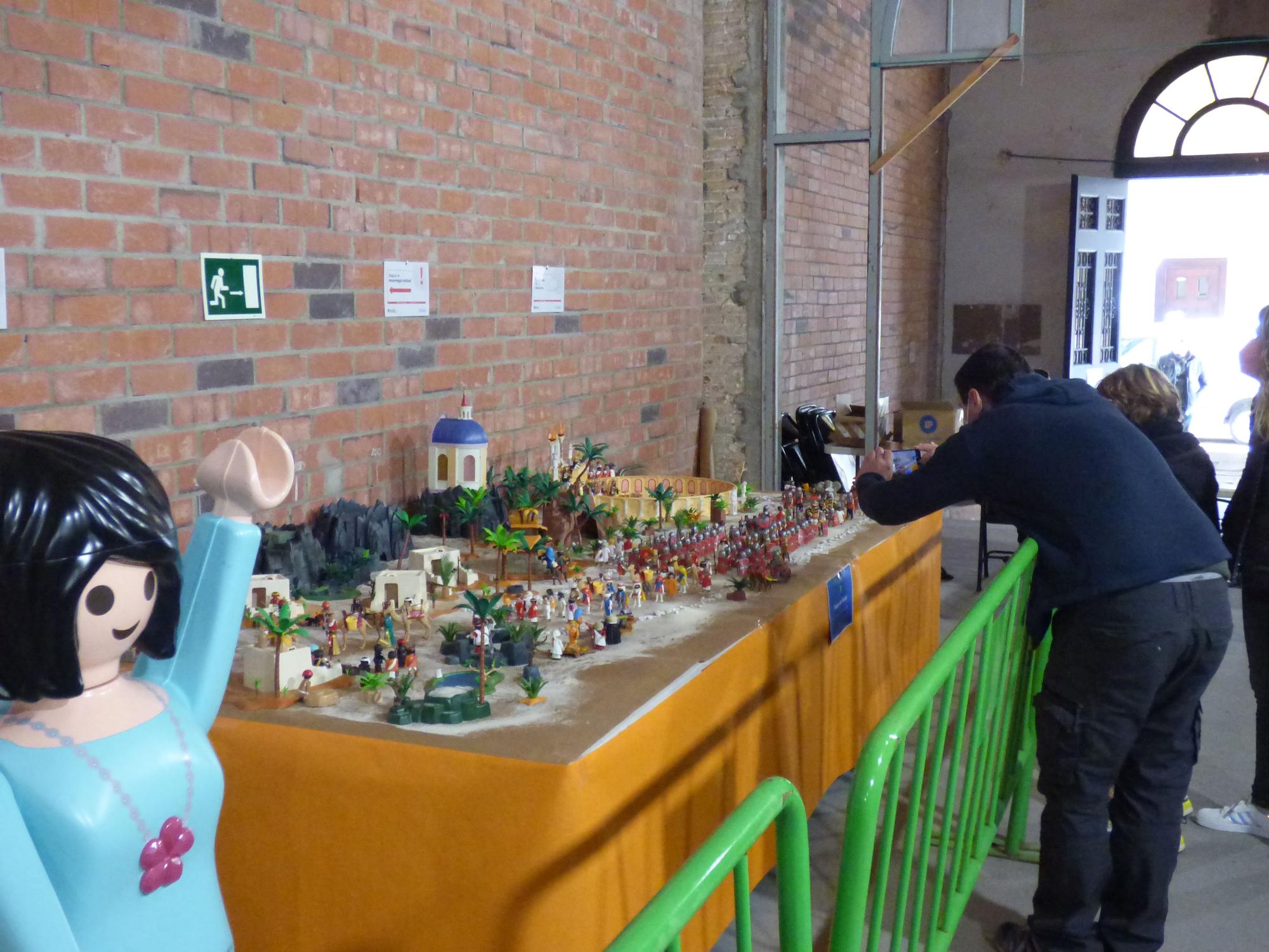 La Fira de Playmobil de Figueres omple de clicks i visitants el Casino Menestral