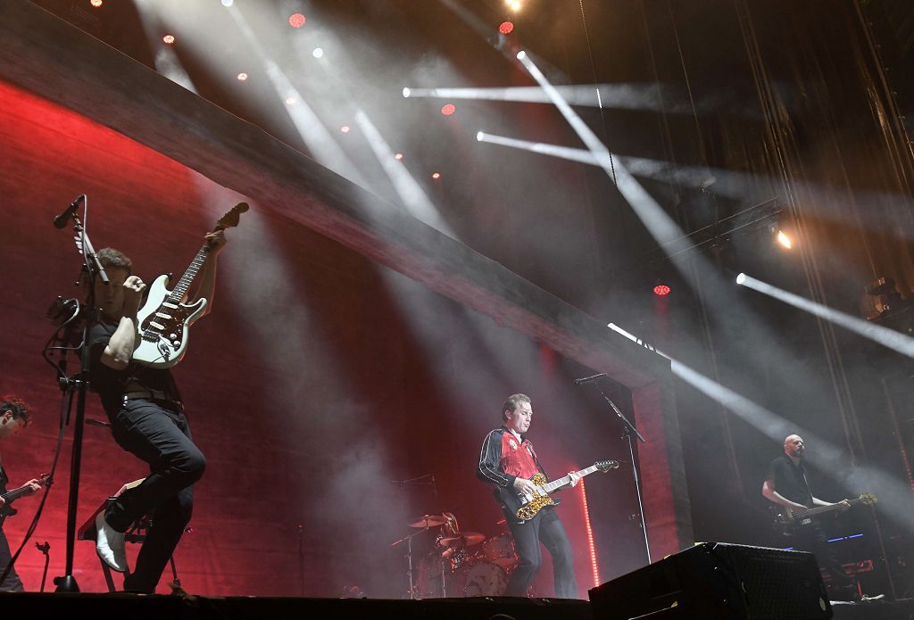 La actuación de Franz Ferdinand y el ambiente en el Warm Up (IV)