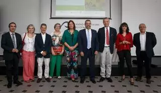 Los docentes piden la ayuda de otros profesionales para reducir la burocracia
