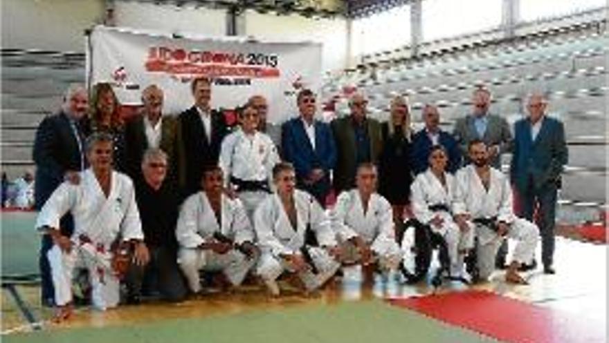 Prop de 300 judokes es reuneixen a Palau