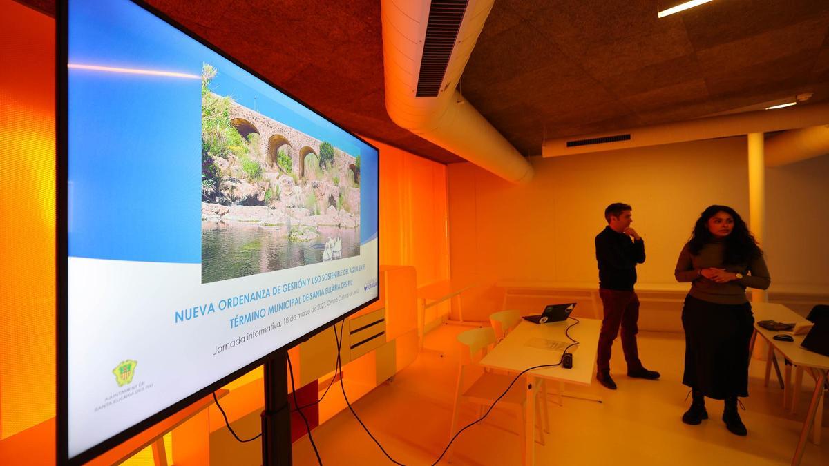 Jornada informativa sobre el agua en Santa Eulària