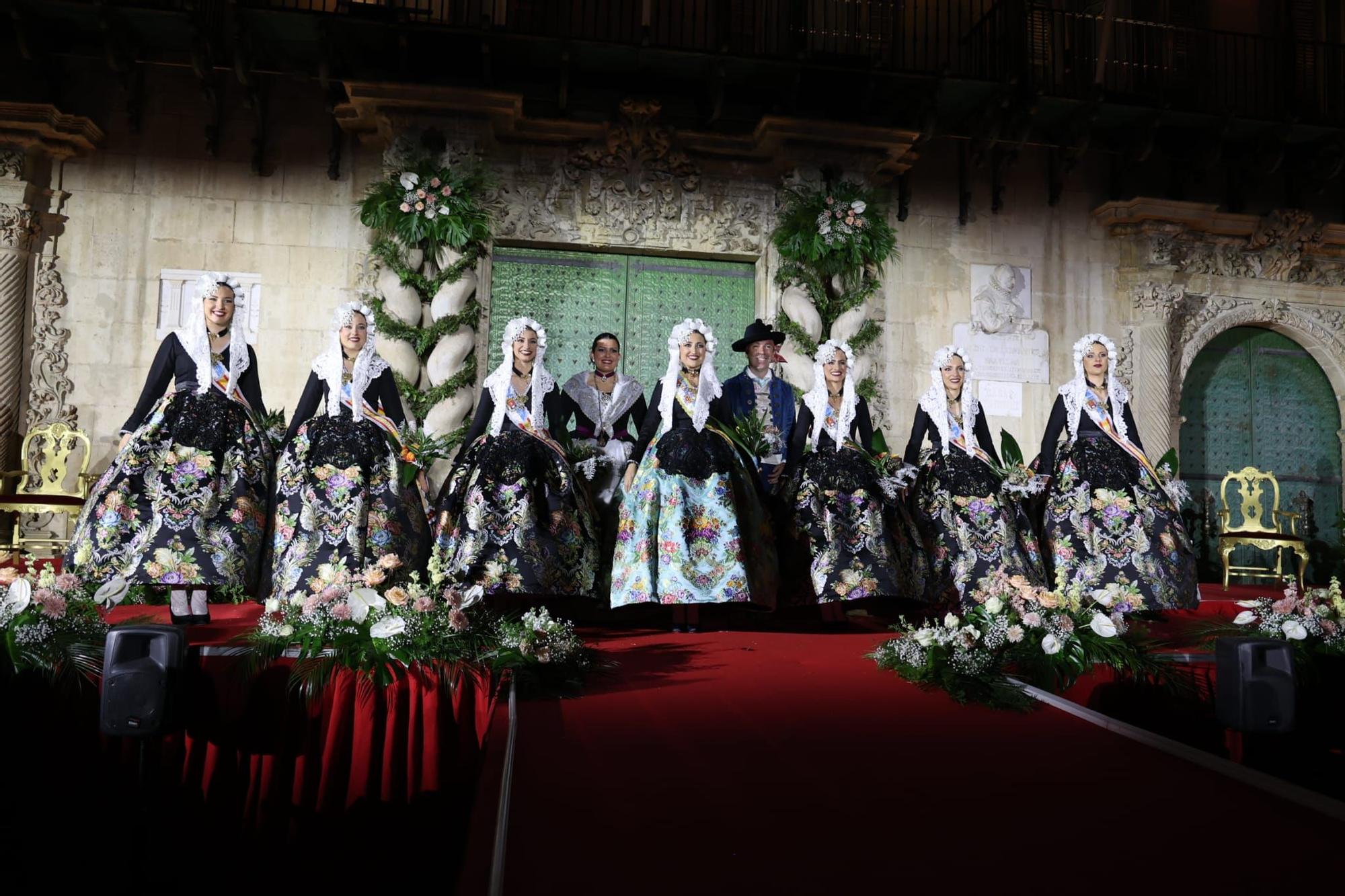 Las Hogueras de Alicante ya tienen proclamadas a la Bellea del Foc y a sus damas de honor