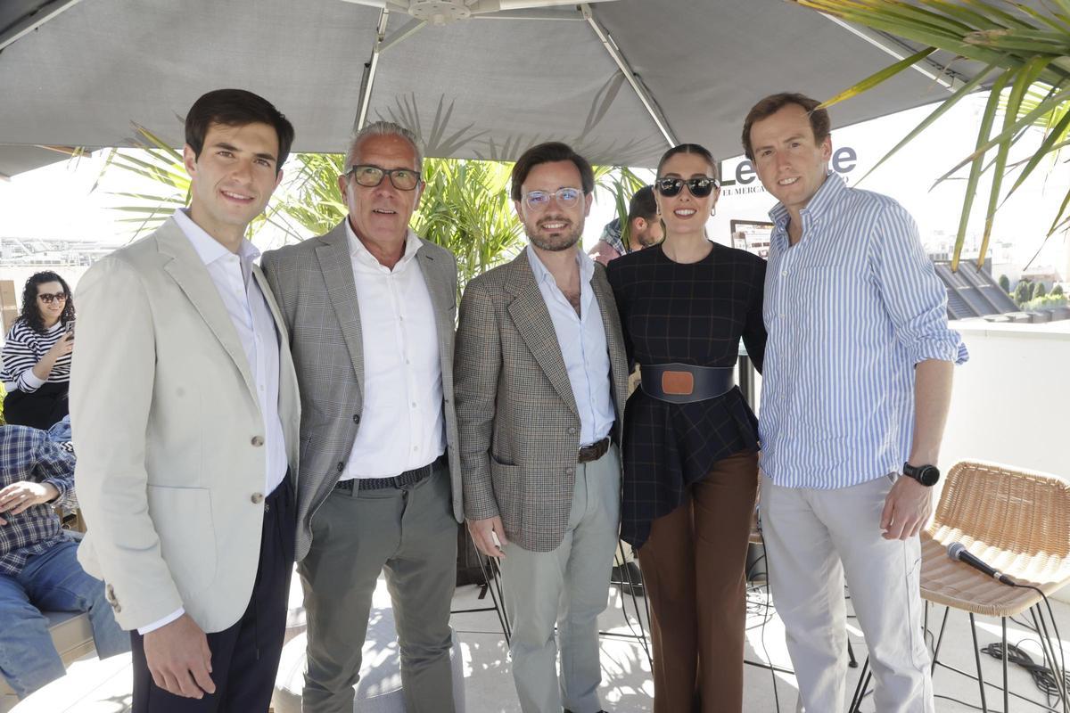 El ganadero Pedro Jovani junto a los toreros Román y Samuel Navalón, encandilan en las tertulias taurinas de Levante-EMV