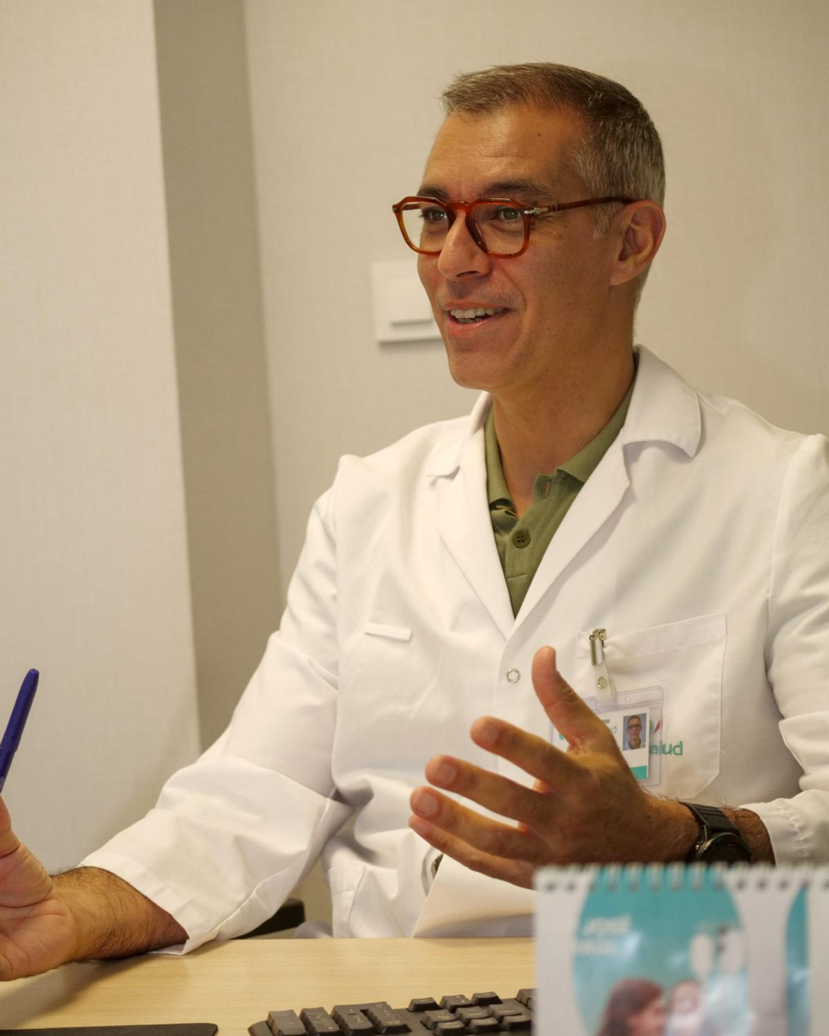 Dr. Jose Antonio Pérez, jefe de Ginecología del Hospital Quirónsalud Tenerife