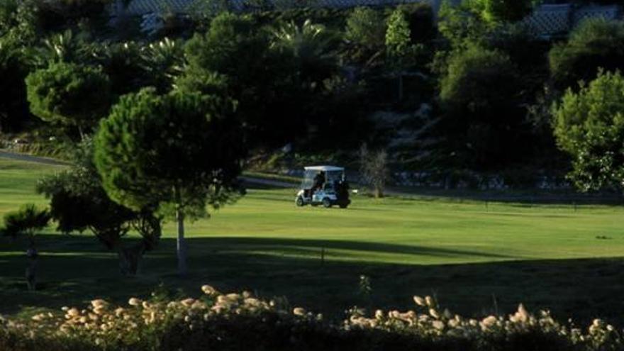 El V Trofeo Onda Cero Alicante se disputa en Golf Bonalba