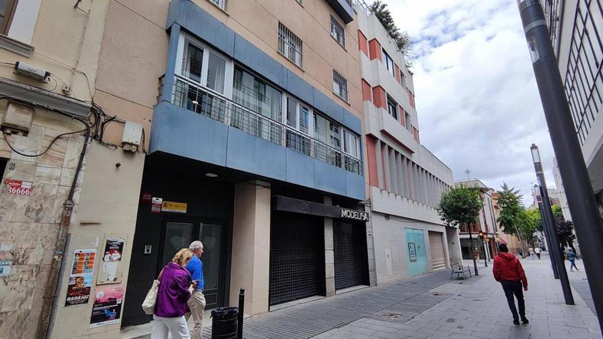 El edificio de la calle Menacho que volverá a albergar la residencia de personas con enfermedad mental.